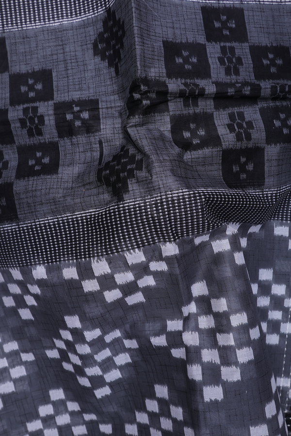 Hyderabad Cotton Saree In Grey With Allover Design