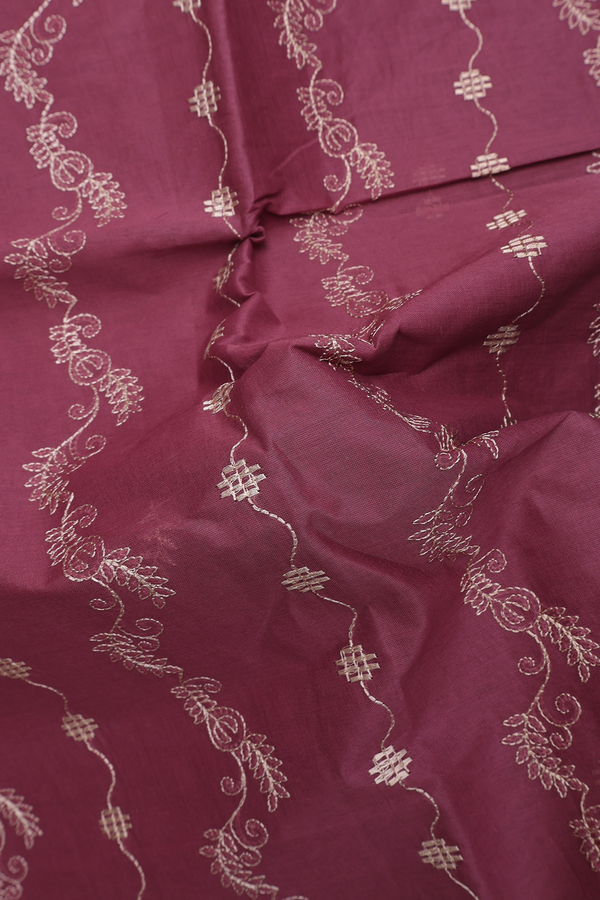 Hyderabad Cotton Saree In Mulberry With Threadwork Design
