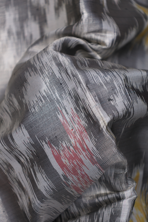 Kanchipuram Silk Saree In Grey Tissue With Allover Design