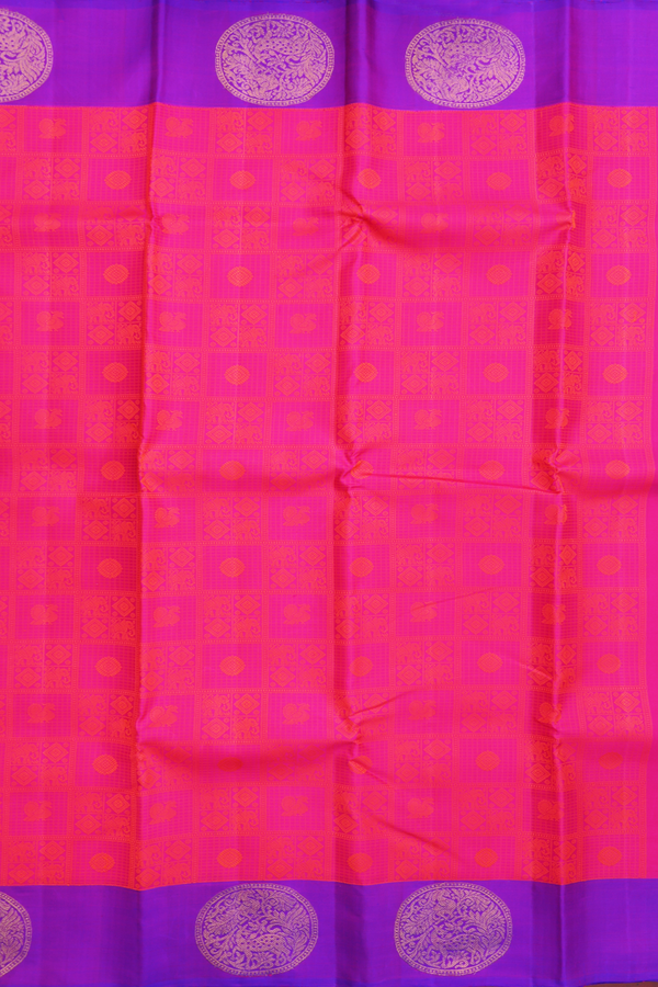 Kanchipuram Silk Saree In Magenta With Jacquard Pattern