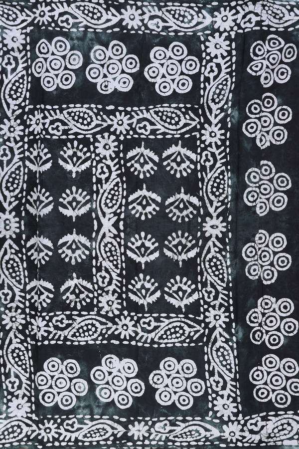 Ahmedabad Cotton Saree In Dark Green With Floral Buttas