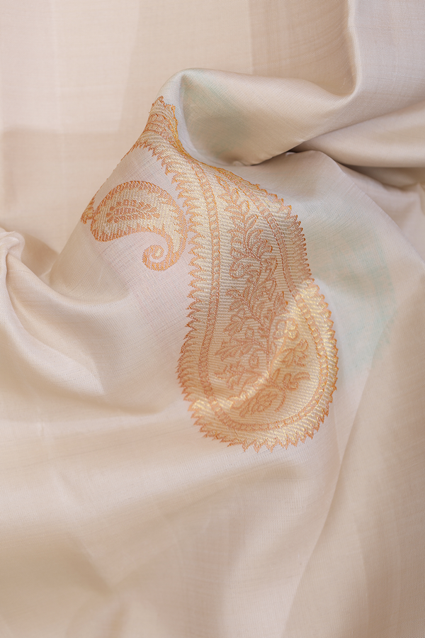 Kanchipuram Silk Saree In Beige With Paisley Design