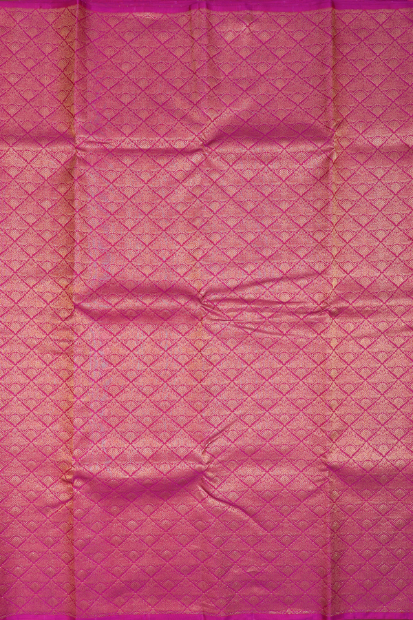 Kanchipuram Silk Saree In Magenta With Diamond Design
