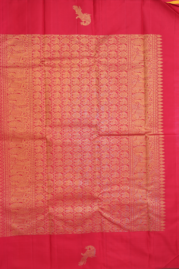 Kanchipuram Silk Saree In Red With Peacock Border