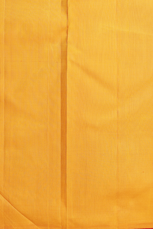 Kanchipuram Silk Saree In Red With Peacock Border