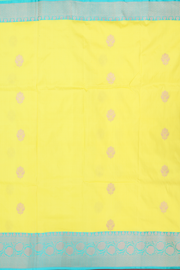 Banarasi Silk Saree In Yellow With Floral Zari Motifs