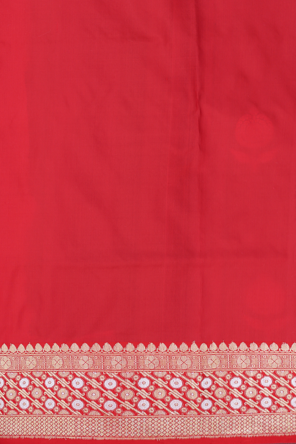 Banarasi Silk Saree In Royal Blue With Floral Motifs