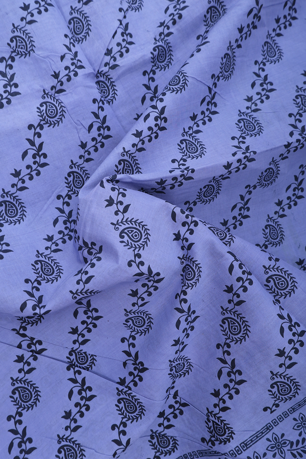Sungudi Cotton Saree In Blue With Paisley Design
