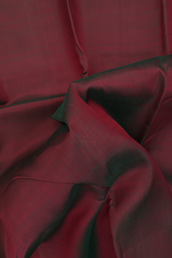 Kanchipuram Silk Saree In Manthulir With Zari Border