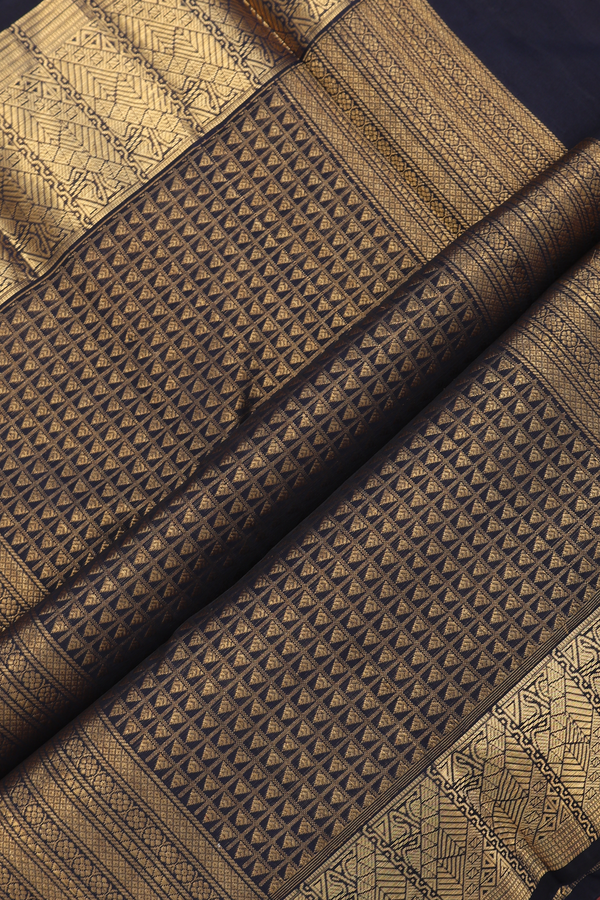 Kanchipuram Silk Saree In Black With Zari Border
