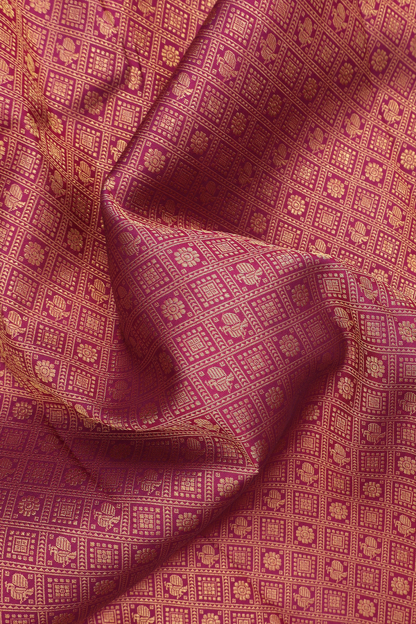 Kanchipuram Silk Saree In Berry Purple With Brocade Design