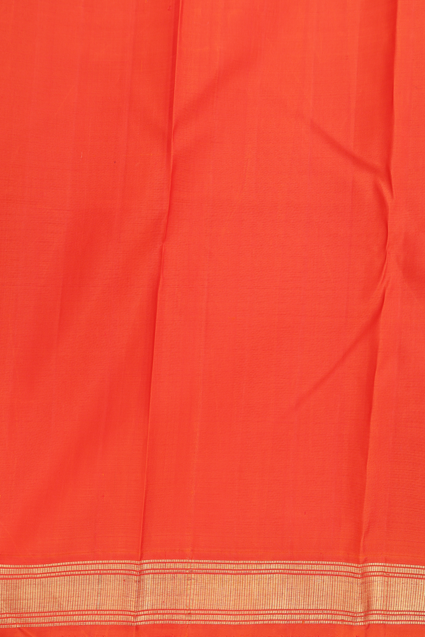 Kanchipuram Silk Saree In Ivory With Zari Buttas