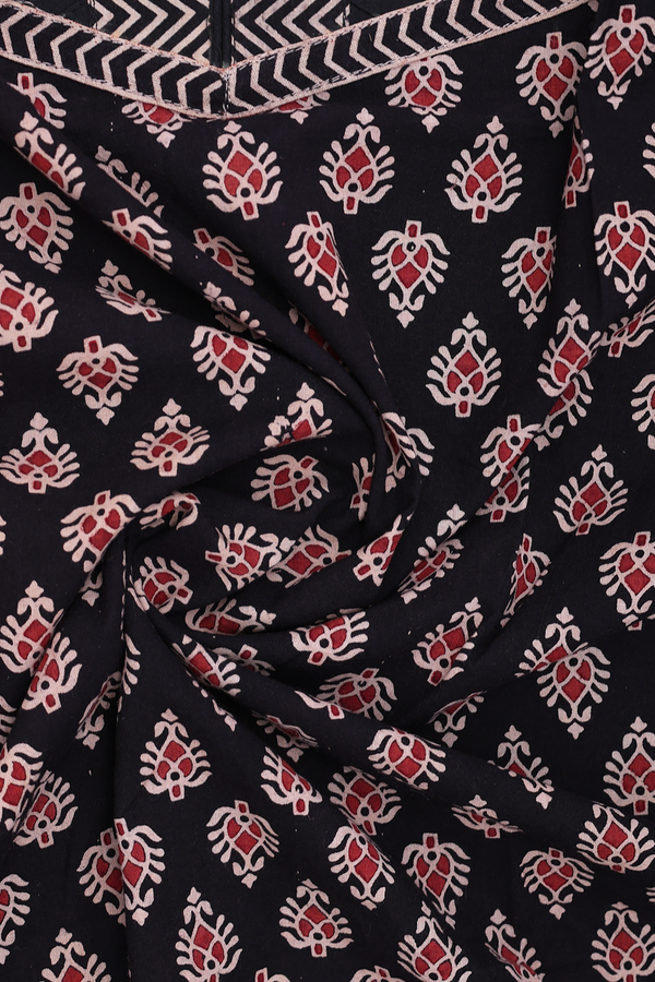 Split Neck Printed Design Black Cotton Nightie