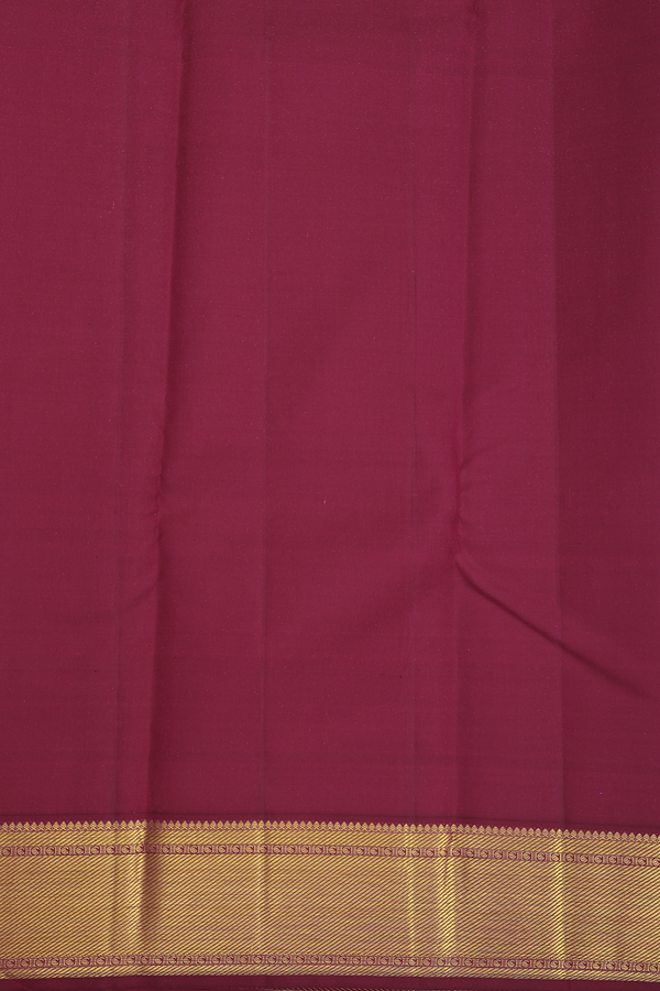 Kanchipuram Silk Saree In Red With Paisley Buttas