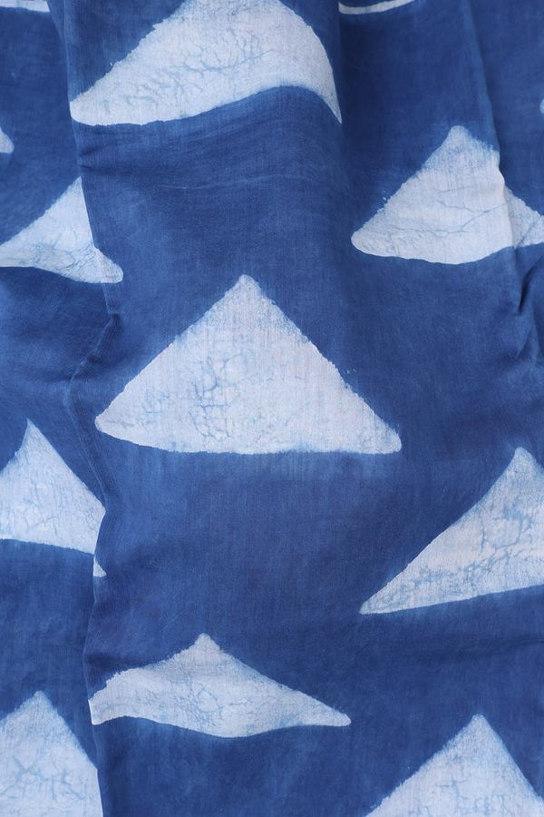 Chanderi Cotton Saree In Capri Blue With Triangle Design