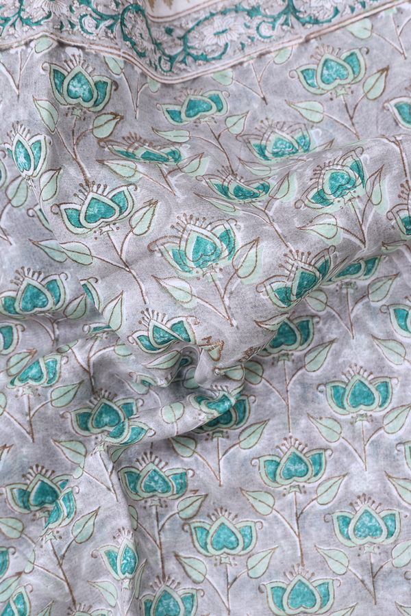 Printed Mangalagiri Cotton Saree In Grey With Floral Design