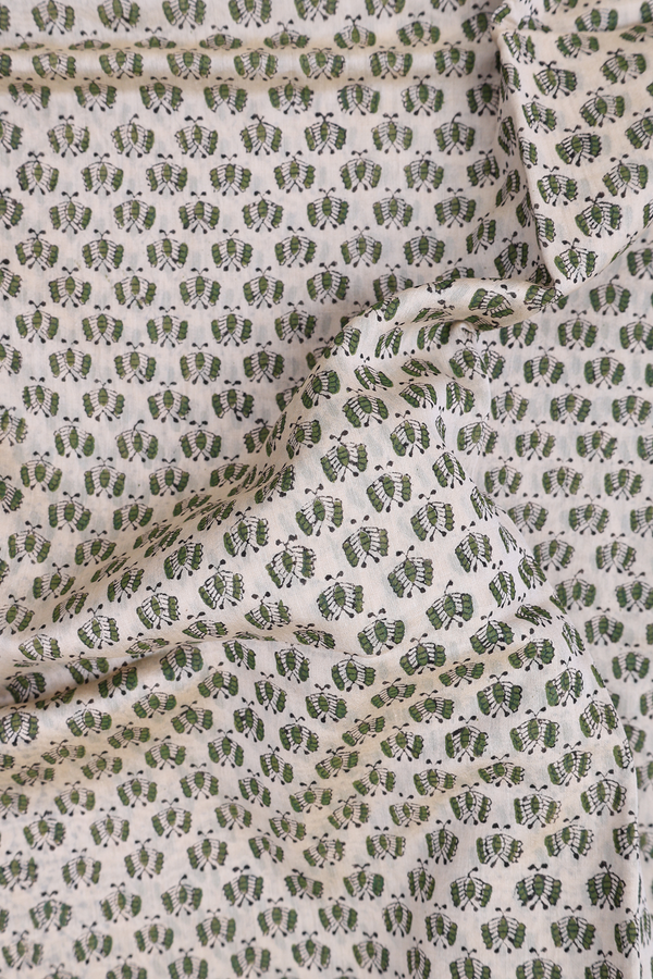 Printed Mangalagiri Cotton Saree In Cream With Butterfly Buttas