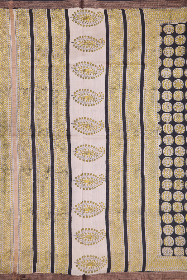 Printed Mangalagiri Cotton Saree In Black With Circle Motifs