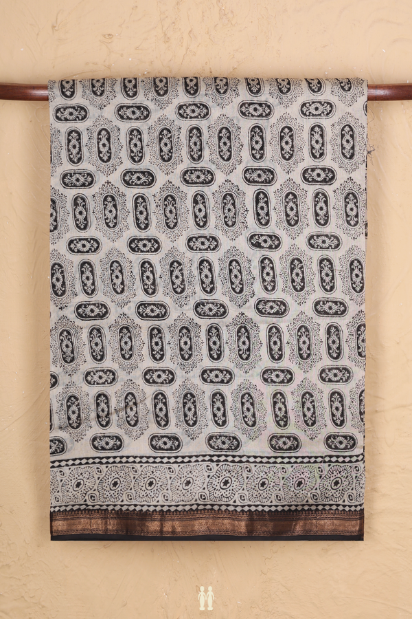 Mangalagiri Cotton Saree In Cream With Printed Design