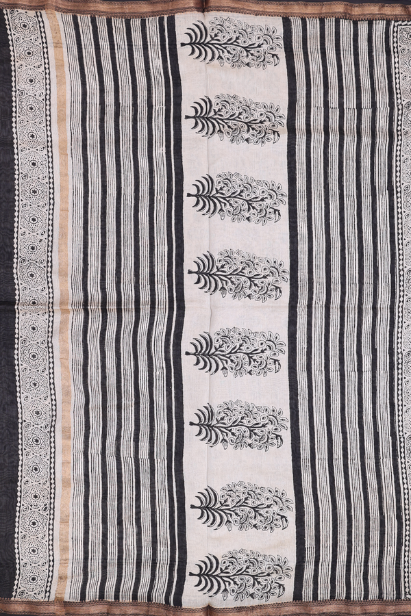 Mangalagiri Cotton Saree In Cream With Printed Design