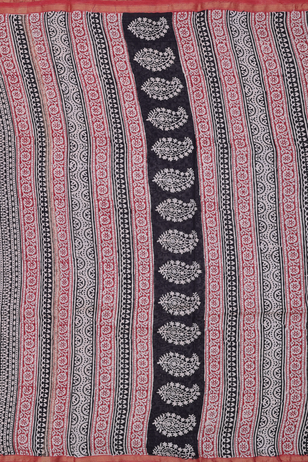 Chanderi Cotton Saree In Cream Color With Chevron Design