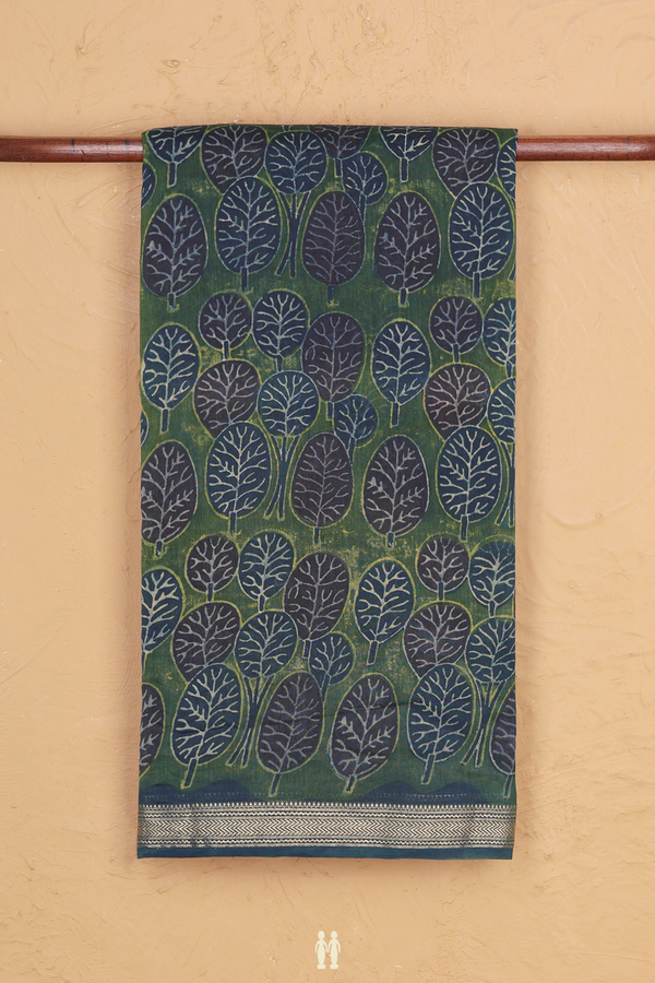 Chanderi Silk Cotton Saree In Green With Leaf Design