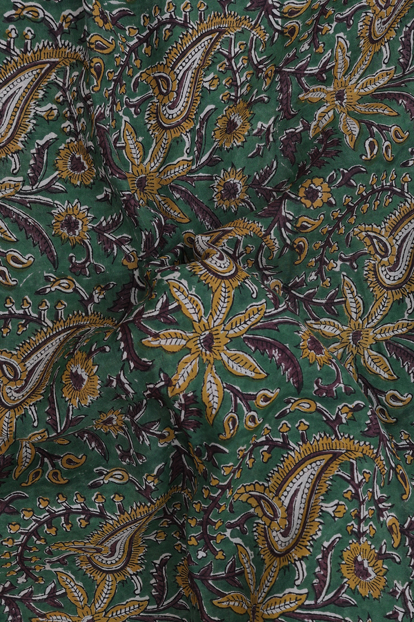 Chanderi Cotton Saree In Leaf Green With Paisley Design