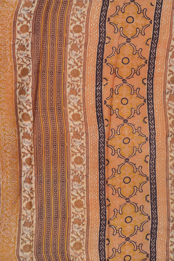 Modal Silk Saree In Cream Color With Paisley Design
