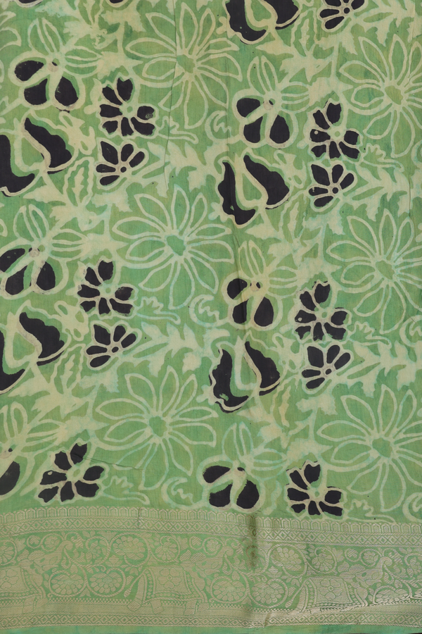 Modal Silk Saree In Green With Floral Design