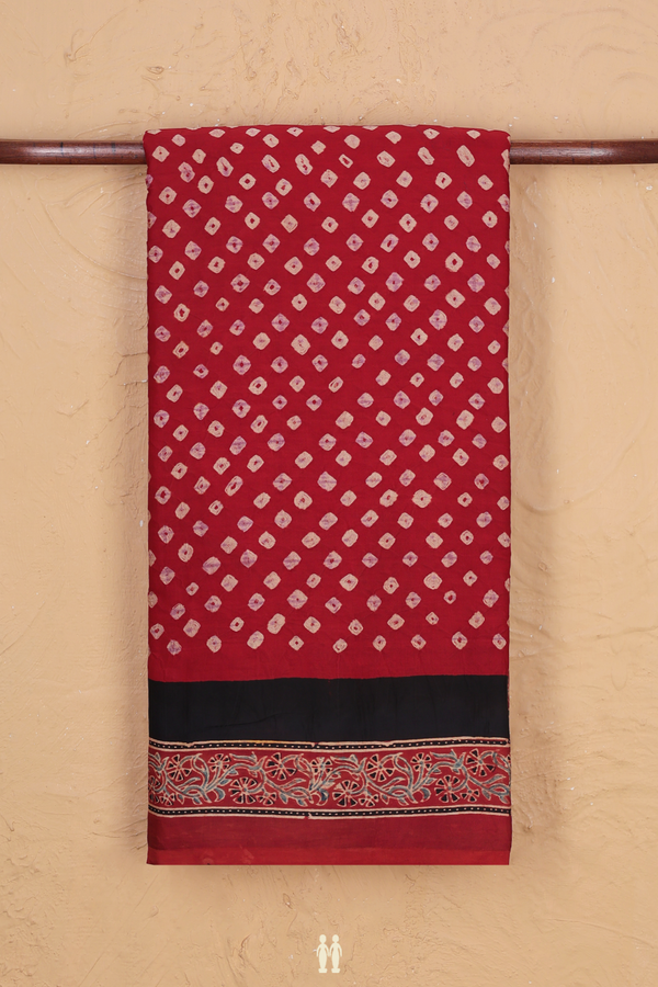 Modal Silk Saree In Red With Diamond Design