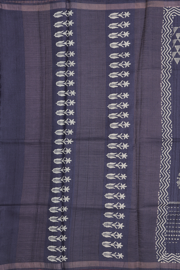 Tussar Silk Saree In Charcoal Grey With Floral Motifs