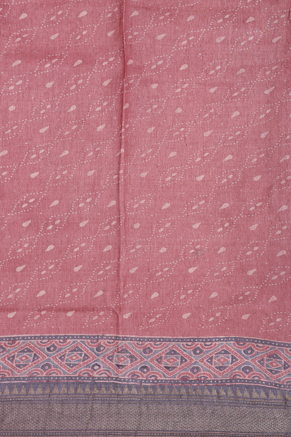Tussar Silk Saree In Brick Red With Floral Motifs