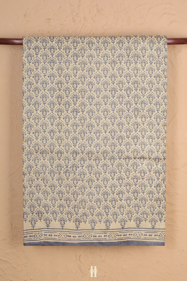 Tussar Silk Saree In Beige With Allover Design