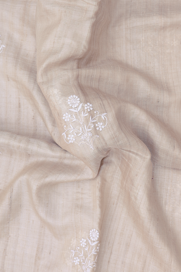 Tussar Silk Saree In Cream Color With Floral Motifs