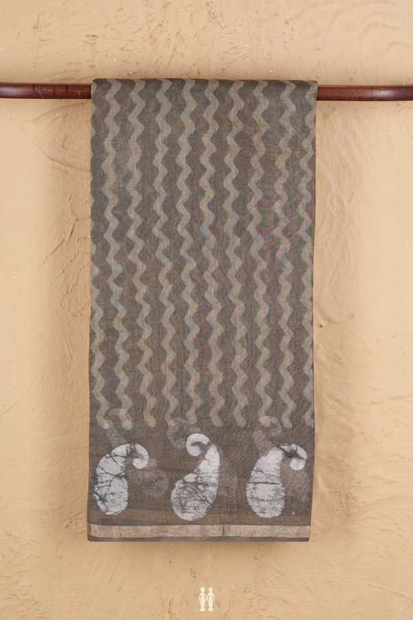 Chanderi Cotton Saree In Cardamom Green With Chevron Design