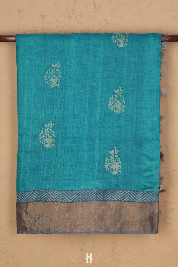 Tussar Silk Saree In Cerulean Blue With Printed Buttas