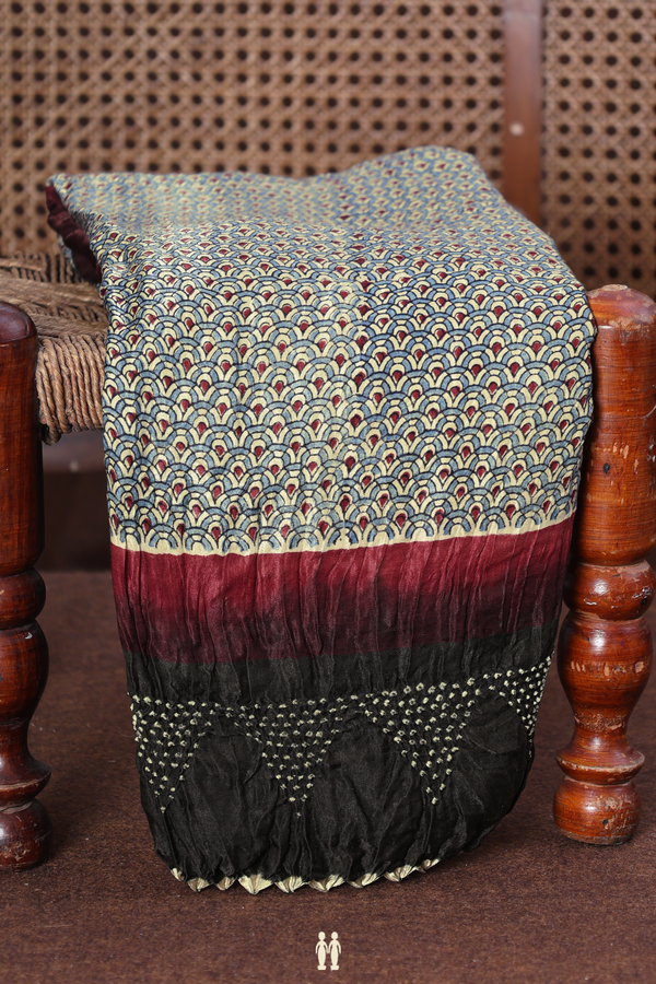 Bandhani Silk Saree In Multicolor With Scallop Design