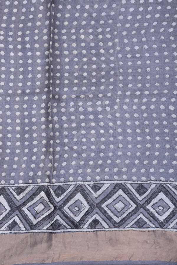 Tussar Silk Saree In Grey With Floral Buttas