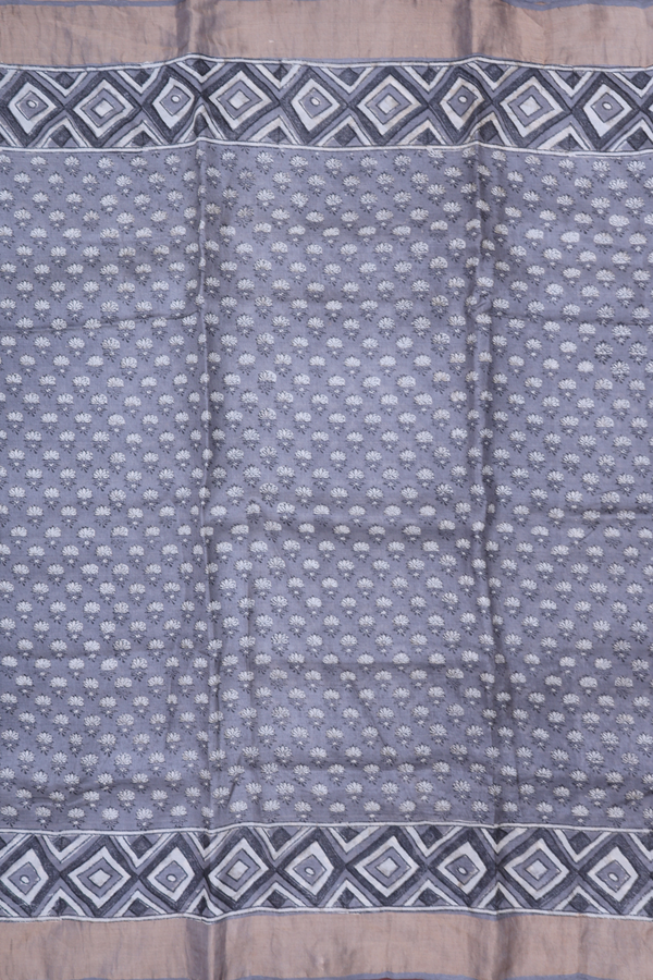 Tussar Silk Saree In Grey With Floral Buttas