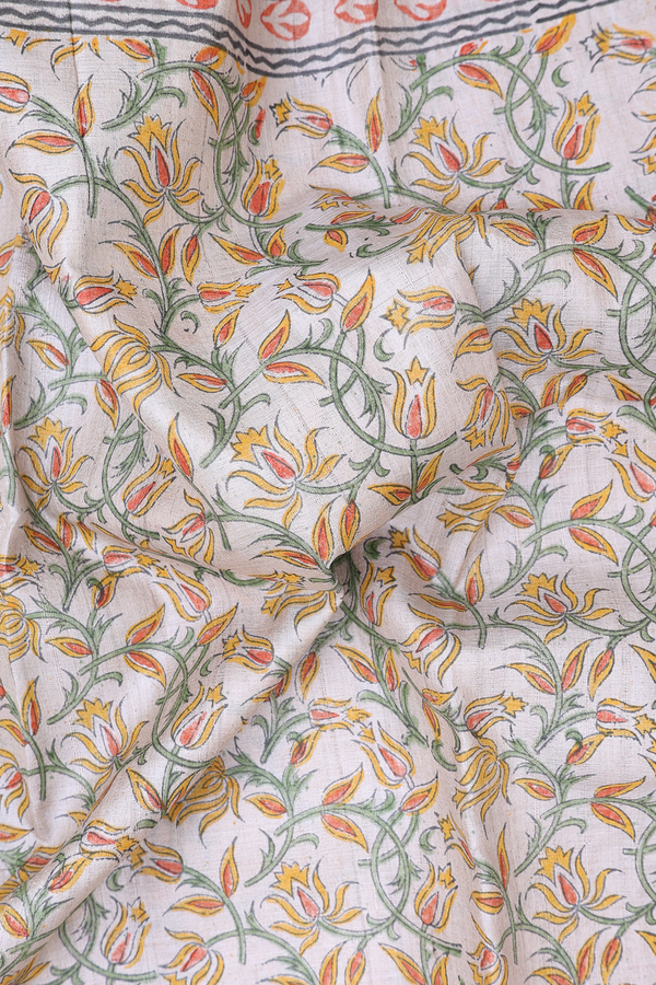 Tussar Silk Saree In Cream Color With Floral Design