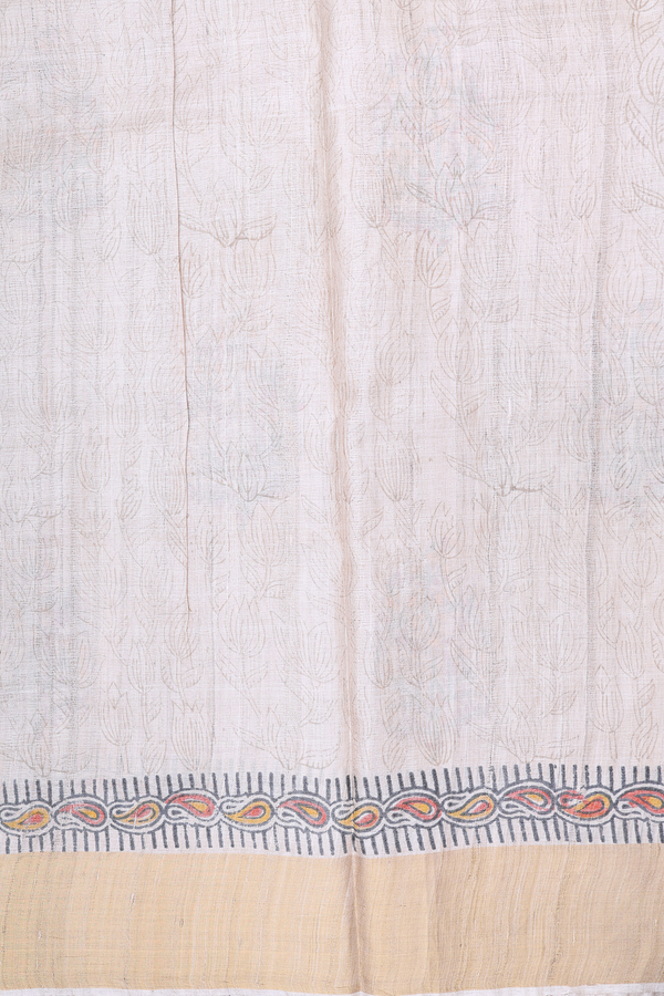 Tussar Silk Saree In Cream Color With Paisley Motifs