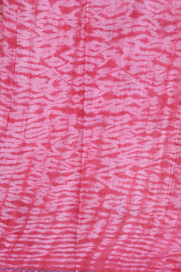 Tussar Silk Saree In Red With Shibori Design