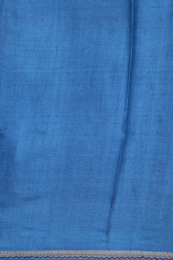 Tussar Silk Saree In White With Allover Design