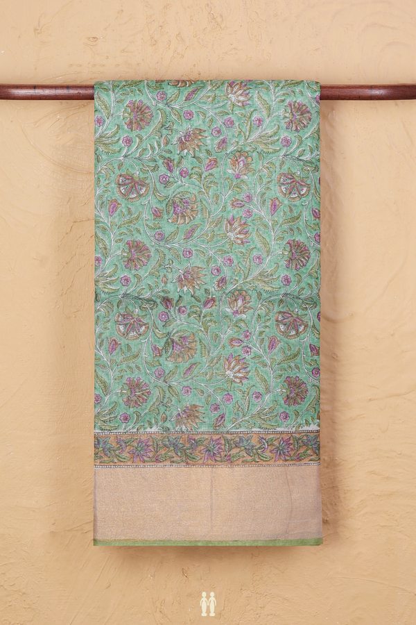Tussar Silk Saree In Green With Floral Printed Design