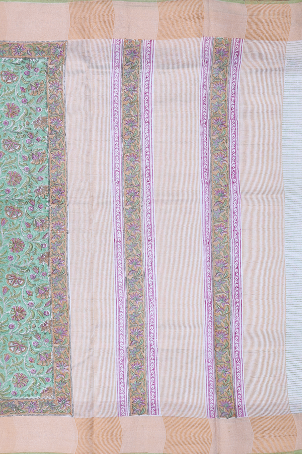 Tussar Silk Saree In Green With Floral Printed Design