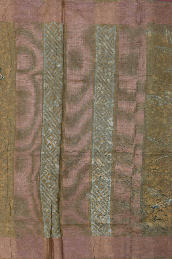 Tussar Silk Saree In Green With Leaf Printed Design