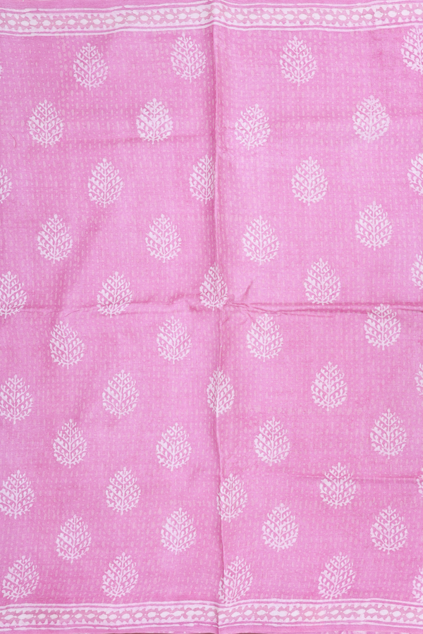 Tussar Silk Saree In Pink With Printed Buttas