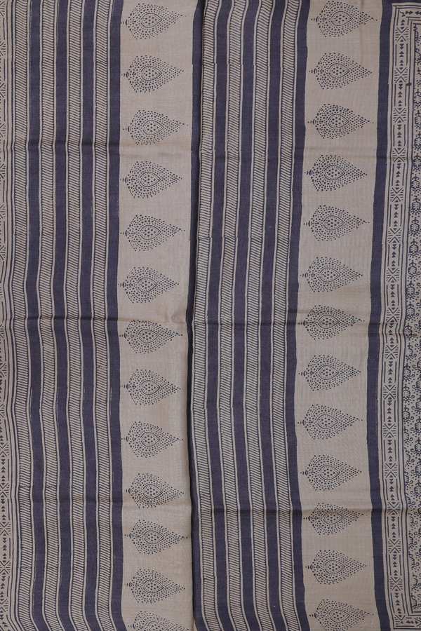 Tussar Silk Saree In Beige With Allover Design