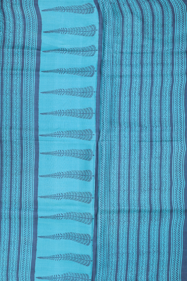 Tussar Silk Saree In Green With Allover Design
