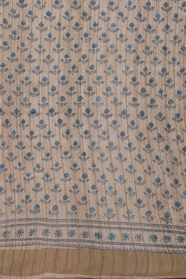 Tussar Silk Saree In Grey With Floral Design